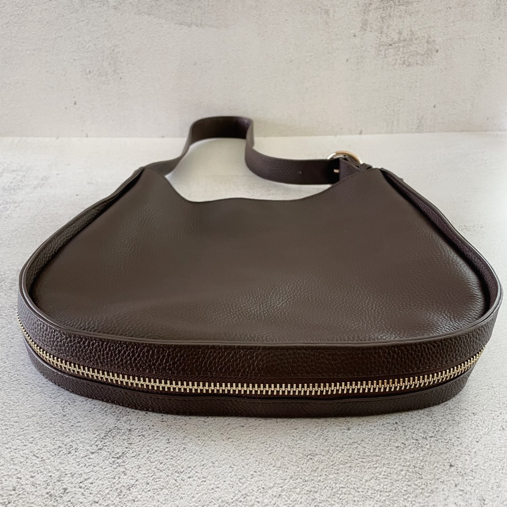 Tote Le Monde London Bucket Bag - Picture 2 of 5